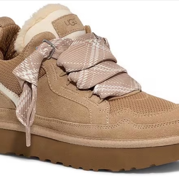 UGG Shoes - NIB - Ugg Lowmel